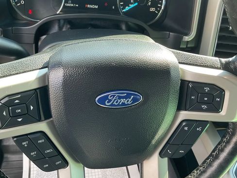 Used 2019 Ford F150 Lariat w/ FX4 Off-Road Package image 29