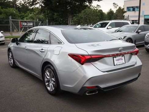 Used 2020 Toyota Avalon XLE w/ Moonroof Package FWD image 11