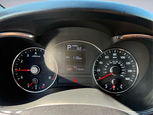 Used 2017 Kia Forte LX FWD image 27
