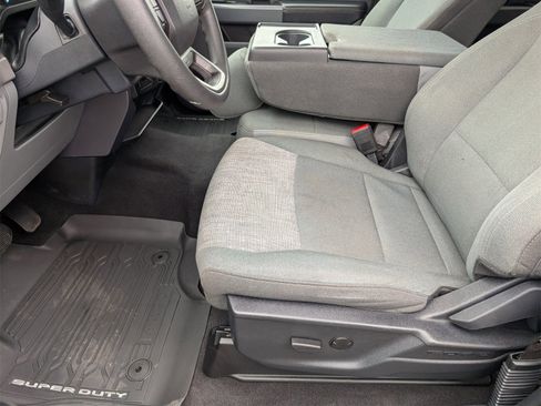 Used 2023 Ford F150 XLT image 15