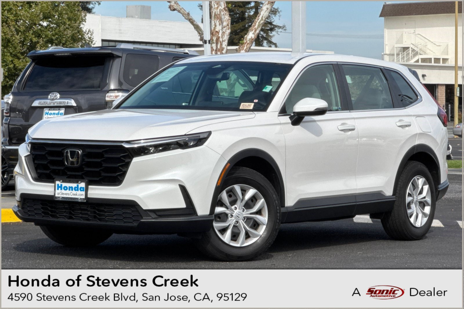 Used 2024 Honda CR-V LX image 1