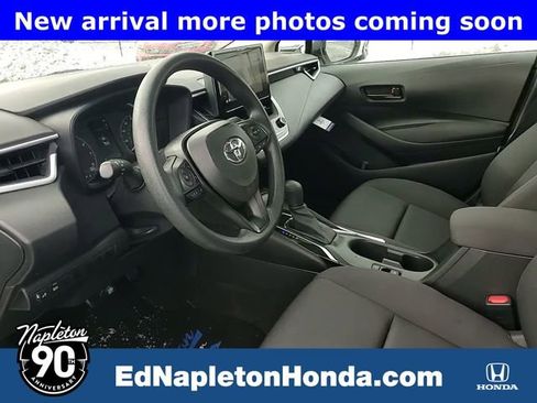 Used 2023 Toyota Corolla LE image 9