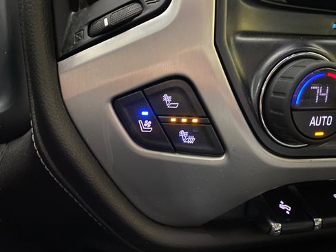 Used 2019 GMC Sierra 2500 SLT w/ Duramax Plus Package image 14