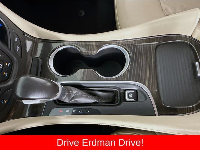 Used 2020 Buick Envision Essence FWD image 19