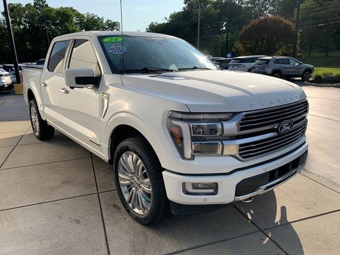 Used 2024 Ford F150 Platinum w/ Equipment Group 703A Plus AWD/4WD image 9