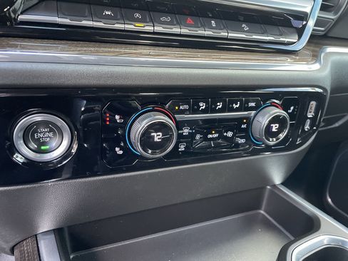 Used 2023 Chevrolet Silverado 1500 RST w/ Z71 Off-Road Package image 22