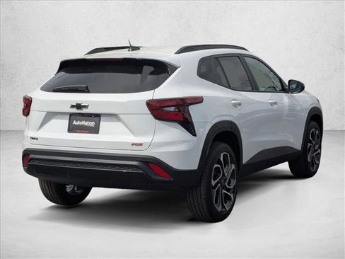 New 2026 Chevrolet Trax RS w/ Driver Confidence Package image 2