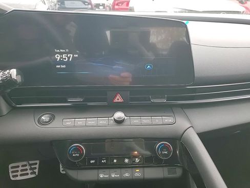 New 2026 Hyundai Elantra Sport image 19