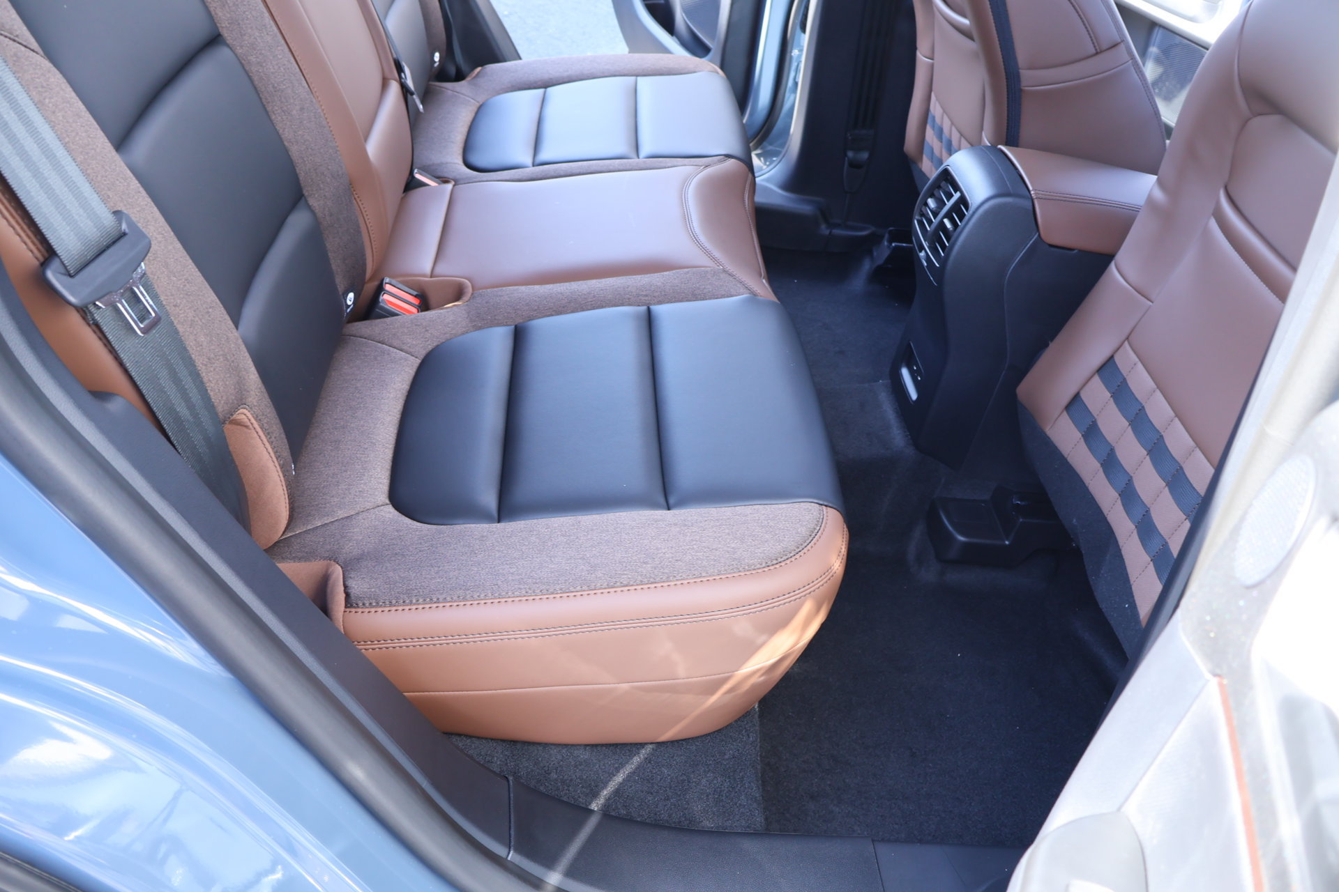 New 2026 Ford Bronco Sport Outer Banks w/ Outer Banks Tech Package+ AWD/4WD image 15