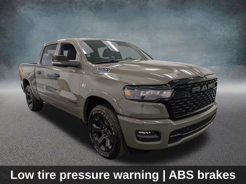 Used 2026 RAM 1500 Big Horn AWD/4WD image 3