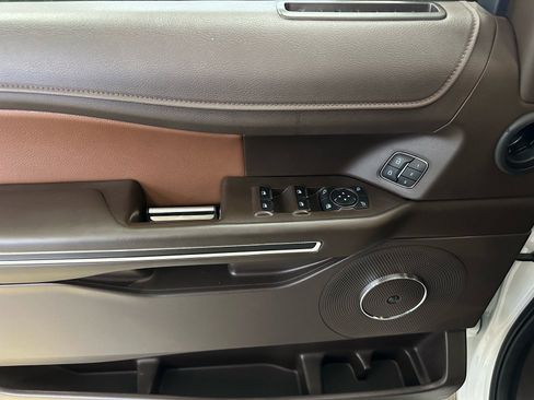 Used 2022 Ford Expedition Max King Ranch image 19