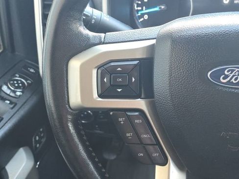 Used 2020 Ford F250 Lariat w/ Lariat Value Package image 29