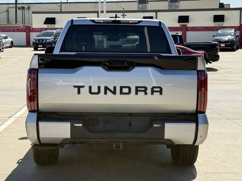 Used 2022 Toyota Tundra Platinum RWD image 5