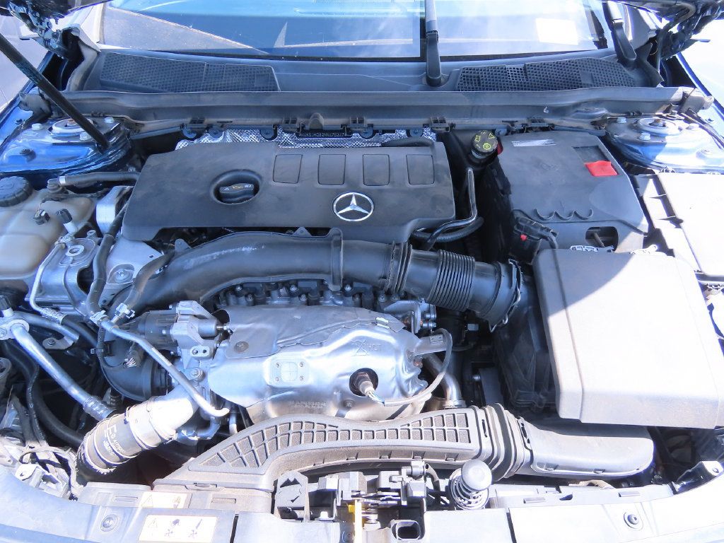 Used 2021 Mercedes-Benz CLA 250 image 13