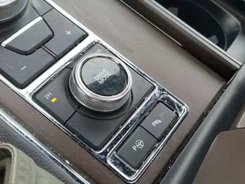 Used 2021 Ford Expedition King Ranch image 31