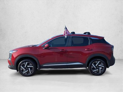 Used 2025 Nissan Kicks SV w/ SV Premium Package FWD image 8