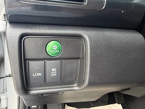 Used 2013 Honda Accord EX-L image 18