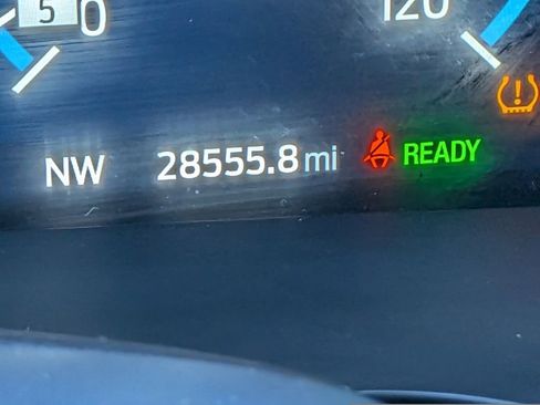 Used 2023 Ford F150 Lariat w/ Equipment Group 502A High image 29