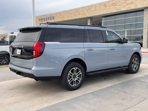 New 2026 Ford Expedition Max Active image 2