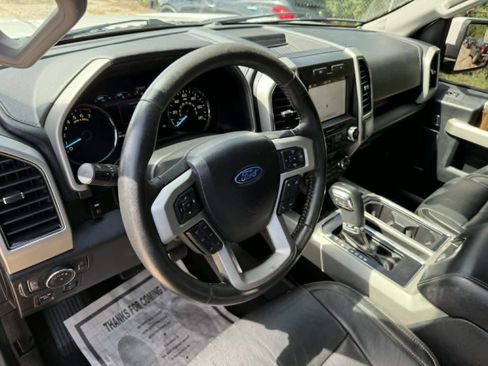 Used 2019 Ford F150 Lariat AWD/4WD image 13