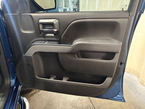 Used 2018 Chevrolet Silverado 1500 LT w/ All Star Edition AWD/4WD image 39