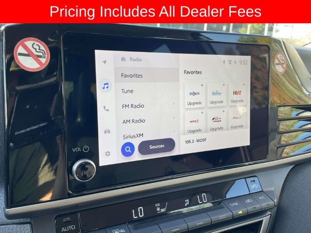 Used 2025 Toyota Camry LE FWD image 30