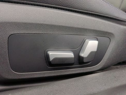 Used 2023 BMW 230i xDrive Coupe w/ M Sport Package AWD/4WD image 29
