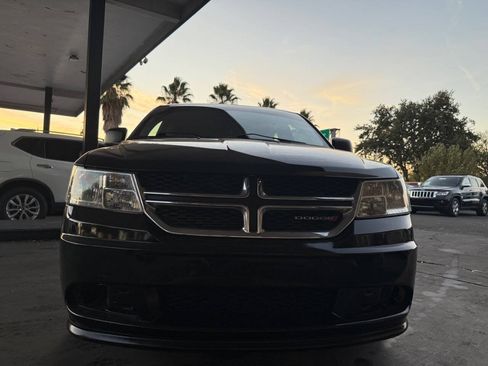 Used 2015 Dodge Journey American Value Package FWD image 24