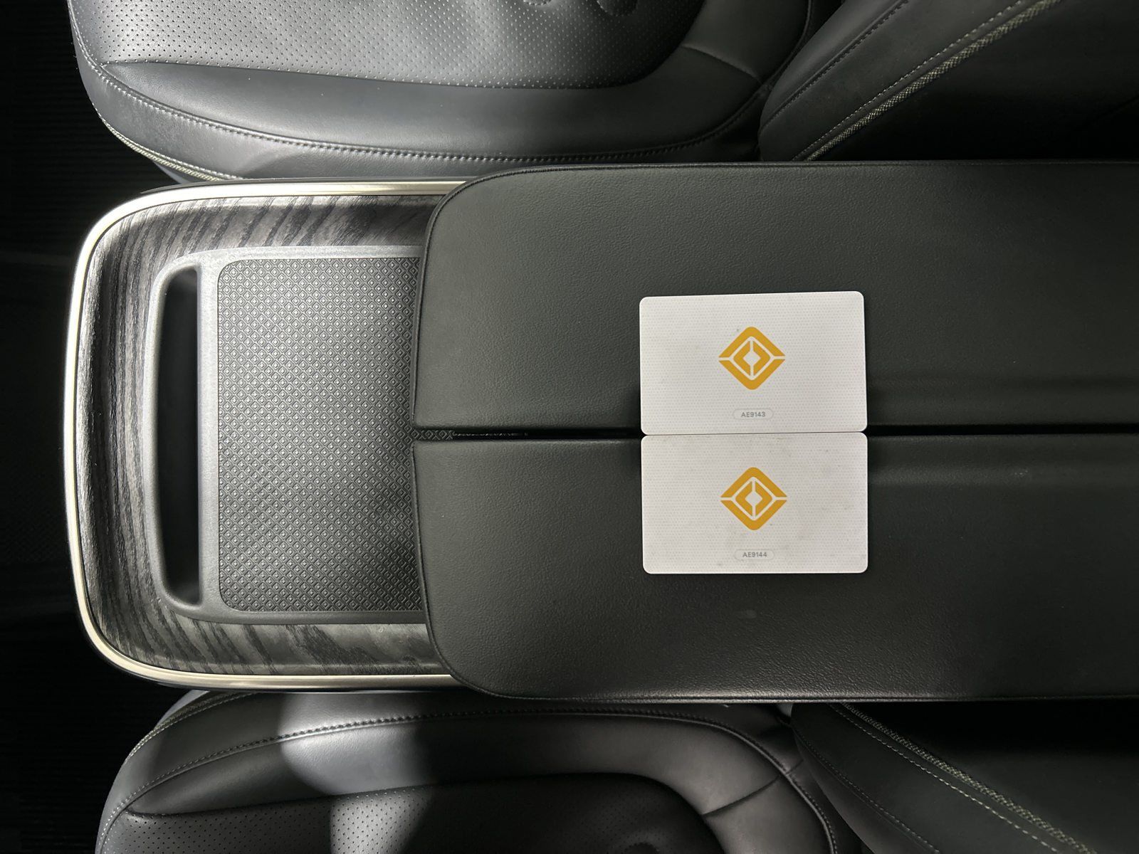Used 2022 Rivian R1T Adventure AWD/4WD image 29