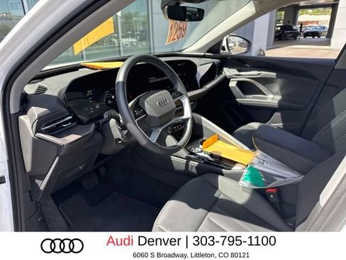 Used 2025 Audi Q5 Premium w/ Convenience Package AWD/4WD image 8