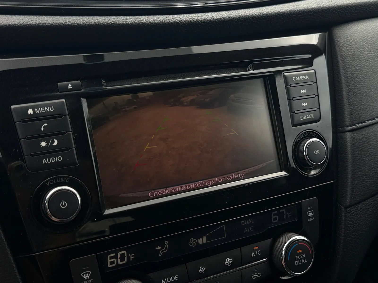 Used 2018 Nissan Rogue SV FWD image 22