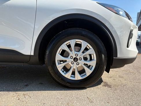Used 2025 Ford Escape Active w/ Active Premium Tech Pack image 43
