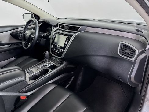 Used 2024 Nissan Murano SV AWD/4WD image 33