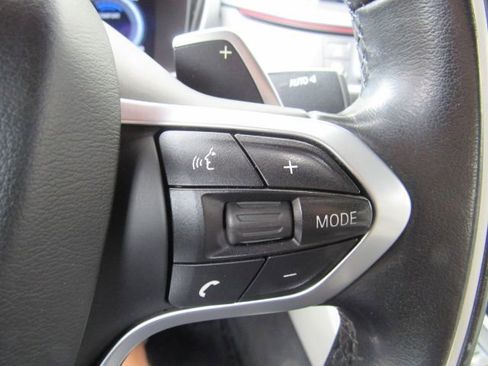 Used 2014 BMW i8 image 28