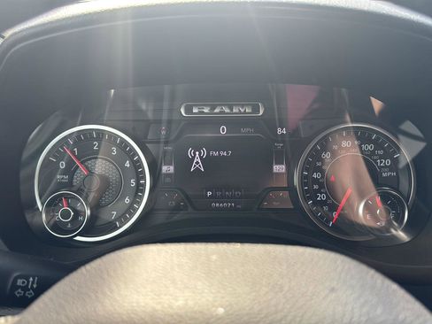 Used 2021 RAM 1500 Big Horn w/ Built-to-serve Edition image 14