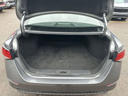 Used 2024 Nissan Sentra SV image 31