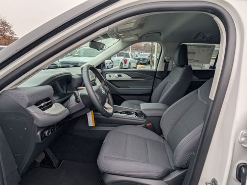 New 2026 Ford Explorer Active image 12