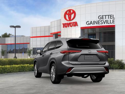 New 2026 Toyota Highlander Platinum image 64