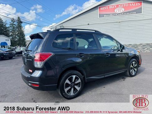 Used 2018 Subaru Forester 2.5i Premium w/ All-Weather Package AWD/4WD image 3