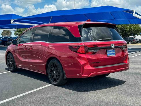 Used 2026 Honda Odyssey Sport-L image 8