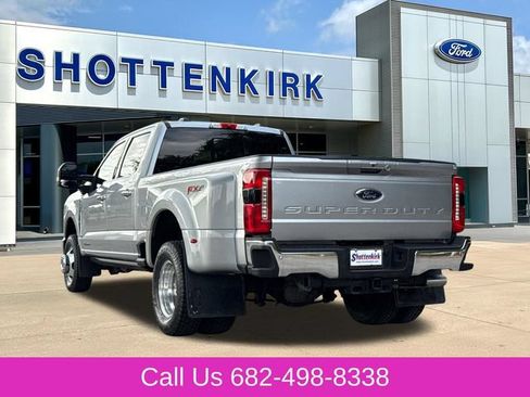 Used 2024 Ford F350 Lariat w/ Lariat Ultimate Package AWD/4WD image 7