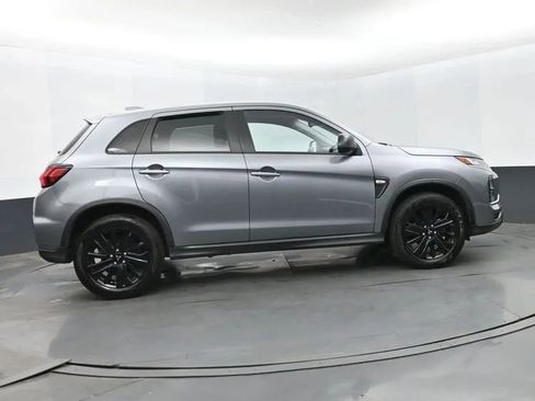 Used 2025 Mitsubishi Outlander Sport LE AWD/4WD image 4