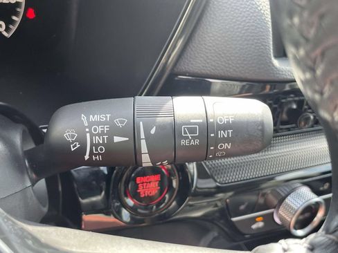 Used 2025 Honda CR-V EX-L image 32