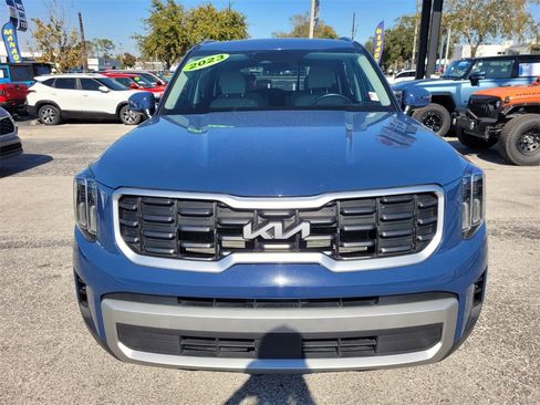 Used 2023 Kia Telluride S image 18