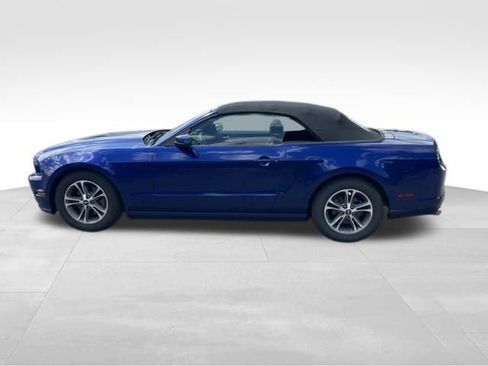 Used 2014 Ford Mustang Premium RWD image 8
