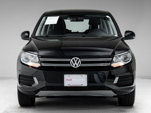 Used 2013 Volkswagen Tiguan S image 27
