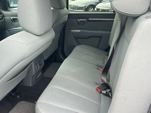 Used 2012 Hyundai Santa Fe GLS FWD image 11
