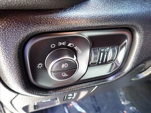 Used 2019 RAM 1500 Rebel w/ Rebel Level 1 Equipment Group AWD/4WD image 16