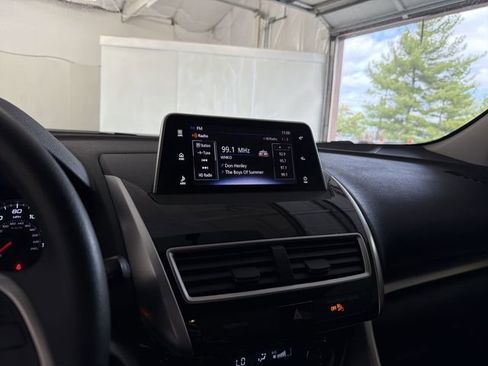 Used 2019 Mitsubishi Eclipse Cross AWD image 22