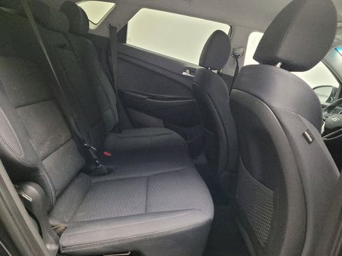 Used 2021 Hyundai Tucson Value FWD image 19